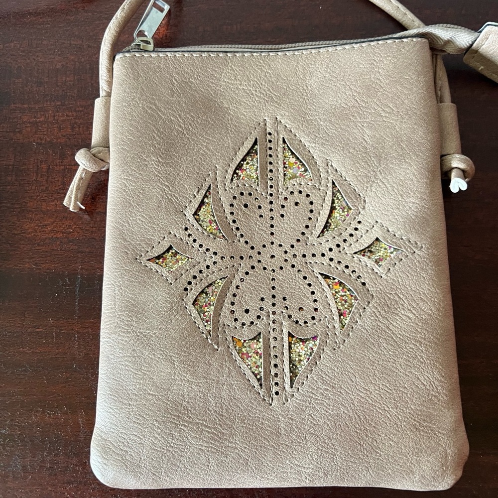 Elegant Tan Crossbody Bag